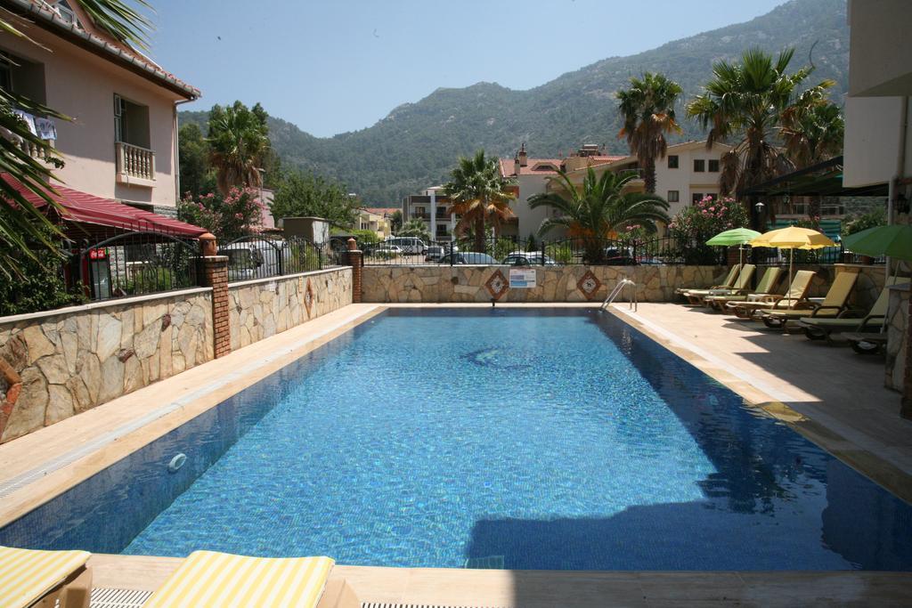 Barbaros Apart Hotel Turunc Exterior photo